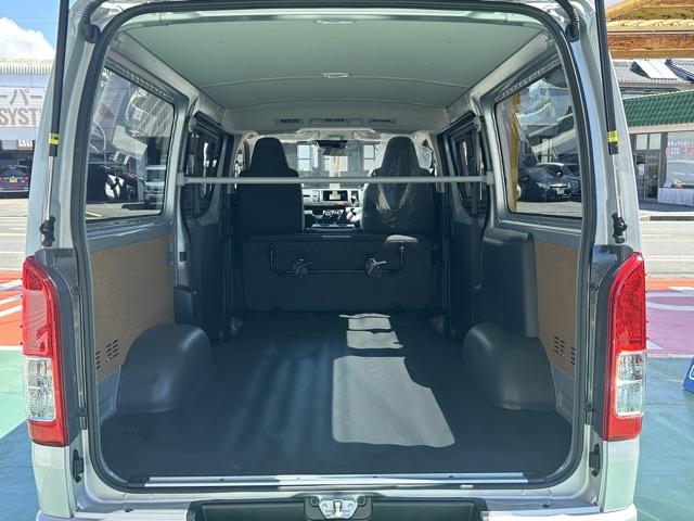 ブローニィバン ロングＧＬ　ディーゼル車　４ＷＤ　キーレス　ＬＥＤヘッドライト　両側スライドドア　電動格納ドアミラー　パワーウィンドー　リヤクーラー＆リヤヒーター　衝突被害軽減ブレーキ　オートライト　登録済未使用車（16枚目）