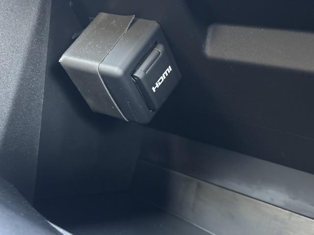 ＧＲヤリス ＲＺ　ハイパフォーマンス　４ＷＤ　６ＭＴ　セーフティセンス　ディスプレイオーディオ　ＪＢＬサウンドシステム　ＬＥＤヘッドランプ　ＢＢＳ製鍛造ＡＷ　対向ブレーキキャリパー　本革巻ステアリング　シートヒーター＆ステアリングヒーター（30枚目）