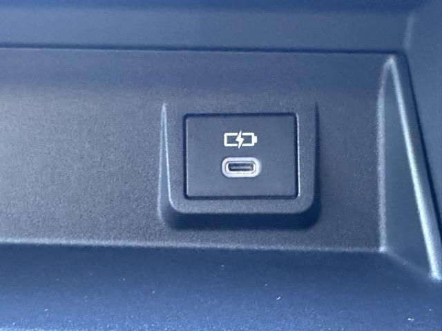 ＧＲヤリス ＲＺ　ハイパフォーマンス　４ＷＤ　６ＭＴ　セーフティセンス　ディスプレイオーディオ　ＪＢＬサウンドシステム　ＬＥＤヘッドランプ　ＢＢＳ製鍛造ＡＷ　対向ブレーキキャリパー　本革巻ステアリング　シートヒーター＆ステアリングヒーター（31枚目）