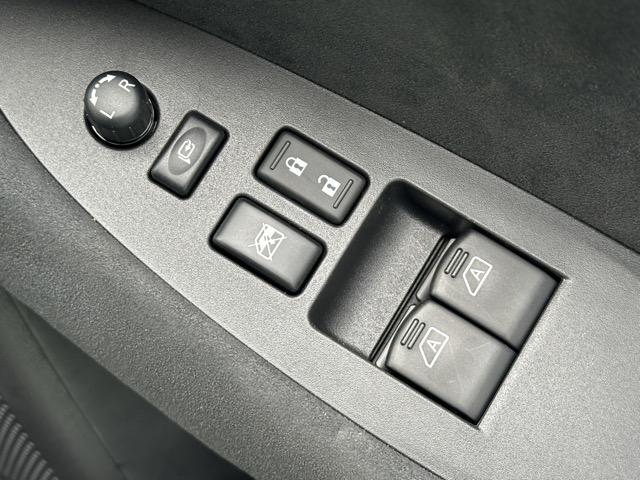 フェアレディZ バージョンT AT車 純正ナビゲーション バックカメラ ETC BOSEスピーカー スマートキー LEDヘッドライト フルオートエアコン 革巻きハンドル オートクルーズコントロール パドルシフト アルミペダル(13枚目)