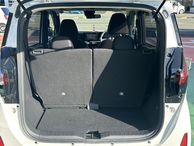 修復歴車一切ありません！それどころか、弊社の仕入在庫につきましては、フェンダー、ボンネット、ドアパネル等の交換歴、修理歴のある車両は基本的に仕入れを行いませんので高品質な車両のみ在庫で揃えています！