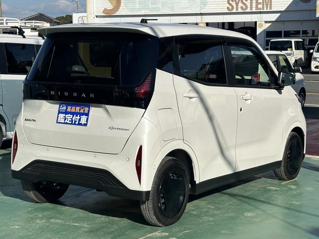 ディーラーオプション等取付できます。是非一度お問合せ下さい。ドレスアップやお客様にとってより良いアドバイスをします。