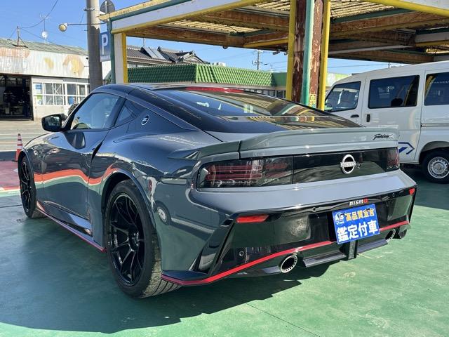フェアレディZ ニスモ 9AT NISMO専用チューニング&エクステリア&インテリア NissanConnectナビゲーション ETC2.0 LEDヘッドランプ レイズ製19インチ鍛造AW パドルシフト レカロ製シート(5枚目)