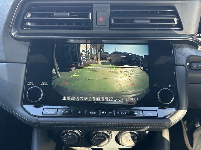 フェアレディZ ニスモ 9AT NISMO専用チューニング&エクステリア&インテリア NissanConnectナビゲーション ETC2.0 LEDヘッドランプ レイズ製19インチ鍛造AW パドルシフト レカロ製シート(26枚目)