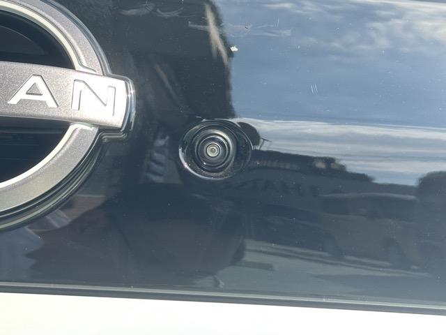 フェアレディZ バージョンS 6MT エマージェンシーブレーキ LEDヘッドランプ NissanConnectナビゲーション ETC2.0 本革巻ステアリング・シフトノブ 3連サブメーター デュアルエキゾースト 登録済未使用車(10枚目)