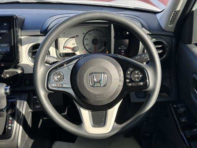 Ｎ－ＯＮＥ オリジナル　純正ディスプレイオーディオ・バックモニター・ドラレコ付　ホンダセンシング　ＬＥＤヘッドランプ　電子制御パーキングブレーキ　オートブレーキホールド機能　オートライト　オートエアコン　スマートキー（9枚目）