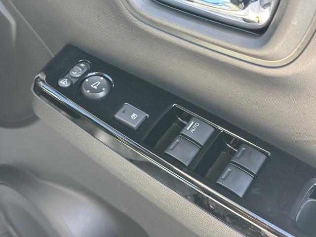 Ｎ－ＯＮＥ オリジナル　純正ディスプレイオーディオ・バックモニター・ドラレコ付　ホンダセンシング　ＬＥＤヘッドランプ　電子制御パーキングブレーキ　オートブレーキホールド機能　オートライト　オートエアコン　スマートキー（15枚目）