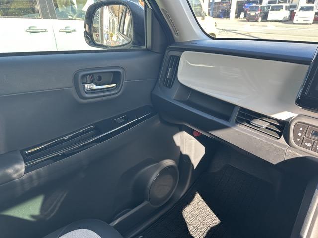 Ｎ－ＯＮＥ オリジナル　純正ディスプレイオーディオ・バックモニター・ドラレコ付　ホンダセンシング　ＬＥＤヘッドランプ　電子制御パーキングブレーキ　オートブレーキホールド機能　オートライト　オートエアコン　スマートキー（21枚目）