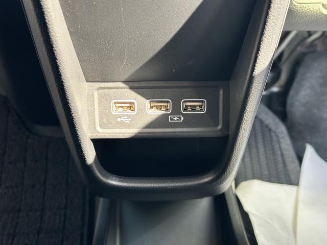 Ｎ－ＯＮＥ オリジナル　純正ディスプレイオーディオ・バックモニター・ドラレコ付　ホンダセンシング　ＬＥＤヘッドランプ　電子制御パーキングブレーキ　オートブレーキホールド機能　オートライト　オートエアコン　スマートキー（25枚目）