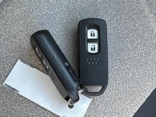 Ｎ－ＯＮＥ オリジナル　純正ディスプレイオーディオ・バックモニター・ドラレコ付　ホンダセンシング　ＬＥＤヘッドランプ　電子制御パーキングブレーキ　オートブレーキホールド機能　オートライト　オートエアコン　スマートキー（26枚目）