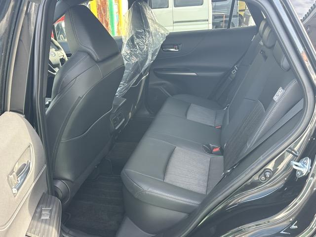 ハリアーハイブリッド Z ブラック内装 パノラマカメラ 純正ナビゲーション ETC デジタルインナーミラー パワーシート パワーバックドア JBLスピーカー 革巻きハンドル オートクルーズコントロール オートマチックハイビーム(7枚目)