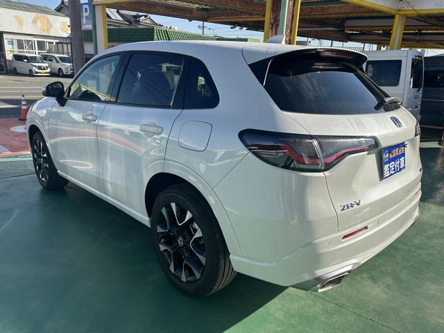 ZR-V e:HEV Z 内装色/ブラック ホンダセンシング LEDヘッドライト HondaCONNECTディスプレー+ETC2.0 BOSEサウンドシステム 前席&後席シートヒーター ステアリングヒーター 登録済未使用車(5枚目)