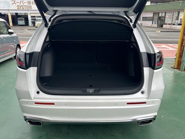 ZR-V e:HEV Z 内装色/ブラック ホンダセンシング フルLEDヘッドライト HondaCONNECTディスプレー+ETC2.0 マルチビューカメラシステム BOSEサウンドシステム シートヒーター パワーシート(13枚目)