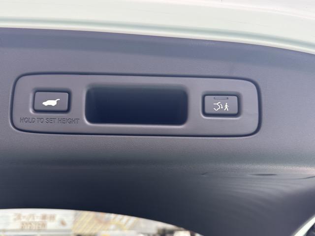 ZR-V e:HEV Z 内装色/ブラック ホンダセンシング フルLEDヘッドライト HondaCONNECTディスプレー+ETC2.0 マルチビューカメラシステム BOSEサウンドシステム シートヒーター パワーシート(15枚目)