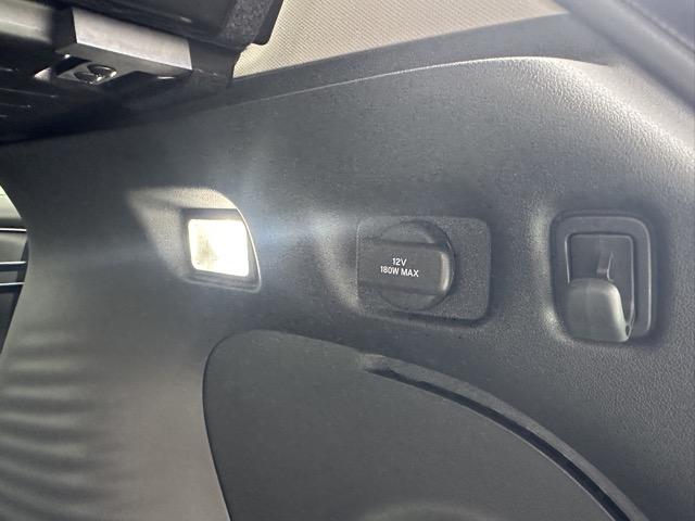 ZR-V e:HEV Z 内装色/ブラック ホンダセンシング フルLEDヘッドライト HondaCONNECTディスプレー+ETC2.0 マルチビューカメラシステム BOSEサウンドシステム シートヒーター パワーシート(16枚目)