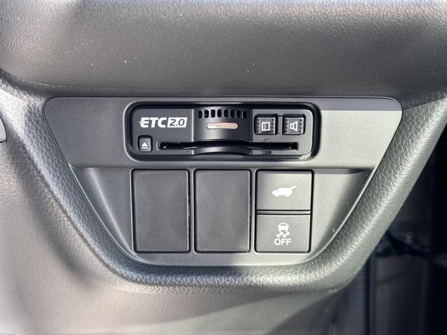 ZR-V e:HEV Z特別仕様車ブラックスタイル ホンダセンシング LEDヘッドライト HondaCONNECTディスプレー+ETC2.0 BOSEプレミアムサウンド シートヒーター ステアリングヒーター パワーテールゲート ワイヤレス充電器(23枚目)