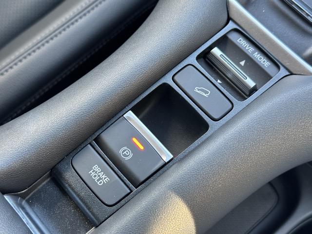 ZR-V e:HEV Z特別仕様車ブラックスタイル ホンダセンシング LEDヘッドライト HondaCONNECTディスプレー+ETC2.0 BOSEプレミアムサウンド シートヒーター ステアリングヒーター パワーテールゲート ワイヤレス充電器(25枚目)