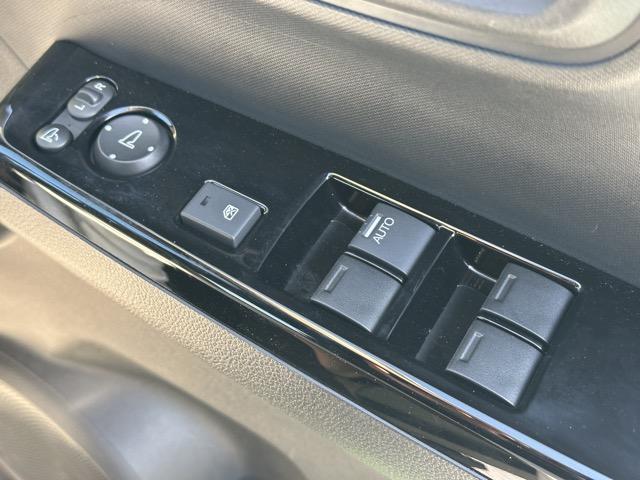 Ｎ－ＯＮＥ オリジナルスタイルプラスアーバン　特別仕様車　純正ディスプレイオーディオ・バックモニター付　ホンダセンシング　ＬＥＤヘッドランプ　電子制御パーキングブレーキ　オートブレーキホールド機能　運転席・助手席シートヒーター　スマートキー（15枚目）
