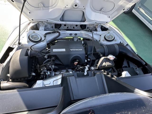 Ｓ６６０ α　走行距離８，２６５ｋｍ　ＣＶＴ　シティブレーキアクティブシステム　ＬＥＤヘッドランプ　センターディスプレイ　バックモニター　ハーフレザーシート　シートヒーター　オートエアコン　スマートキー（8枚目）