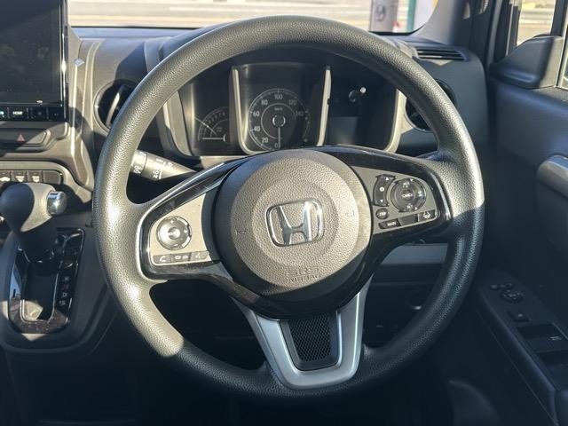 N-WGN L スタイル+ビター 特別仕様車 純正ナビ(LXU-247NBi)・バックモニター・ETC・社外アルミホイール付 ホンダセンシング LEDヘッドランプ 電子制御パーキングブレーキ オートブレーキホールド機能 シートヒーター(9枚目)