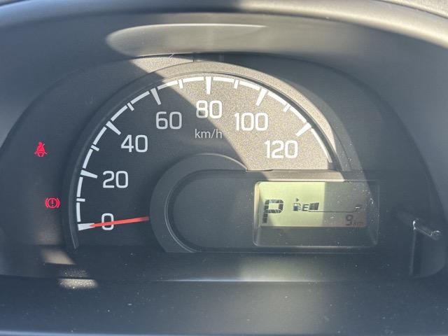 スーパーキャリイ Xリミテッド 4WD 4AT 特別仕様車 専用フロントガーニッシュ 専用サイドデカール LEDヘッドランプ&フォグランプベゼル(ブラック塗装)専用スチールホイール(ブラック塗装) 電動格納ドアミラー 届出済未使用車(23枚目)