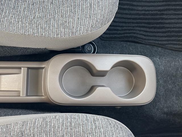 ミラトコット L SAIII キーレス LEDヘッドライト 前後パワーウィンドー 衝突被害軽減ブレーキ クリアランスソナー オートマチックハイビーム アイドリングストップ オートライト エアコン パワステ(17枚目)