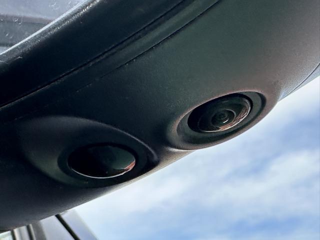 プリウス Z 4WD セーフティセンス LEDヘッドランプ ディスプレイオーディオ ETC2.0 デジタルインナーミラー パノラミックビュー パワーバックドア ステアリングヒーター シートヒーター&ベンチレーション(19枚目)