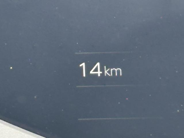 プリウス Z 4WD セーフティセンス LEDヘッドランプ ディスプレイオーディオ ETC2.0 デジタルインナーミラー パノラミックビュー パワーバックドア ステアリングヒーター シートヒーター&ベンチレーション(35枚目)