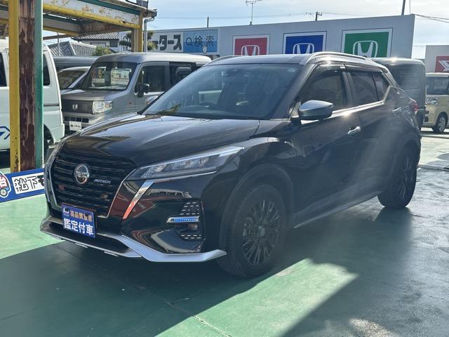 キックス オーテック　純正ナビゲーション　アラウンドビューモニター　プロパイロット　デジタルインナーミラー　スマートキー　ＬＥＤヘッドライト　フルオートエアコン　シートヒーター＆ハンドルヒーター　革巻きハンドル（4枚目）