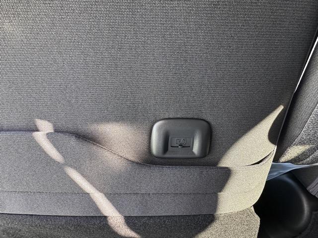 ルークス ハイウェイスター　Ｘ　プロパイロットエディション　快適パック　プロパイロット　アラウンドビューモニター　スマートキー　ＬＥＤヘッドライト　両側パワースライドドア　フルオートエアコン　シートヒーター＆ハンドルヒーター　ＵＳＢ充電ソケット　届出済未使用車（13枚目）