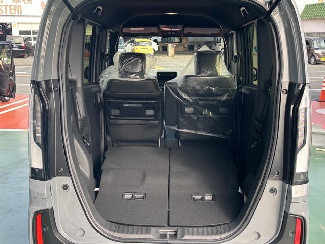 N-BOXカスタム ターボコーディネートスタイル ホンダセンシング LEDヘッドライト LEDフォグランプ 電子制御パーキングブレーキ オートブレーキホールド 両側パワースライドドア 本革巻ステライング 運転席・助手席シートヒーター 届出済未使用車(14枚目)