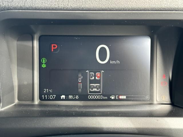 N-BOXカスタム ターボコーディネートスタイル ホンダセンシング LEDヘッドライト LEDフォグランプ 電子制御パーキングブレーキ オートブレーキホールド 両側パワースライドドア 本革巻ステライング 運転席・助手席シートヒーター 届出済未使用車(24枚目)