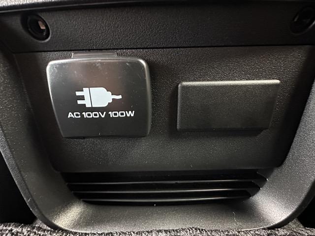 デリカD:5 P 8人乗り ナビ取付パッケージII 純正ナビゲーション アラウンドビューモニター スマートキー LEDヘッドライト 両側パワースライドドア フルオートエアコン シートヒーター パワーバックドア(8枚目)