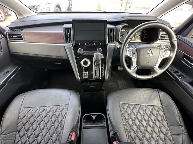 デリカD:5 P 8人乗り ナビ取付パッケージII 純正ナビゲーション アラウンドビューモニター スマートキー LEDヘッドライト 両側パワースライドドア フルオートエアコン シートヒーター パワーバックドア(9枚目)