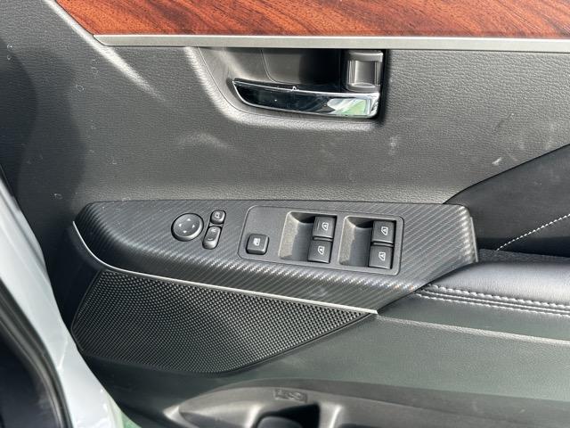 デリカD:5 P 8人乗り ナビ取付パッケージII 純正ナビゲーション アラウンドビューモニター スマートキー LEDヘッドライト 両側パワースライドドア フルオートエアコン シートヒーター パワーバックドア(20枚目)