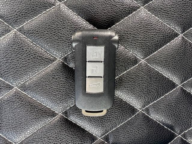 デリカD:5 P 8人乗り ナビ取付パッケージII 純正ナビゲーション アラウンドビューモニター スマートキー LEDヘッドライト 両側パワースライドドア フルオートエアコン シートヒーター パワーバックドア(37枚目)