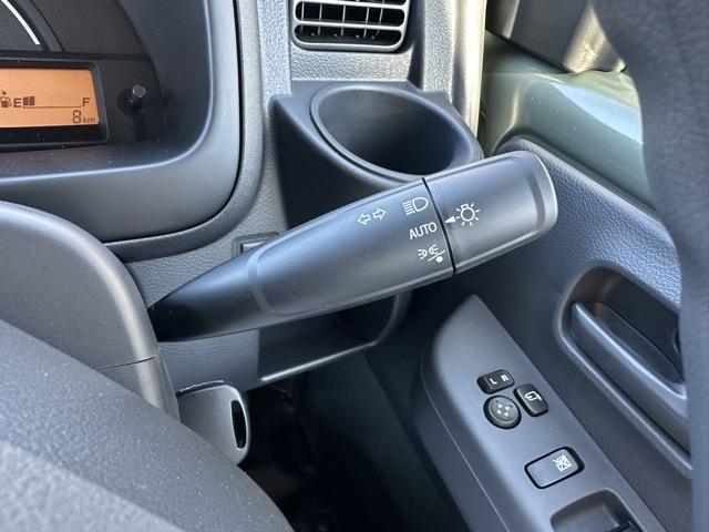 スーパーキャリイ Xリミテッド 4WD 4AT 特別仕様車 専用フロントガーニッシュ 専用サイドデカール LEDヘッドランプ&フォグランプベゼル(ブラック塗装)専用スチールホイール(ブラック塗装) 電動格納ドアミラー 届出済未使用車(22枚目)