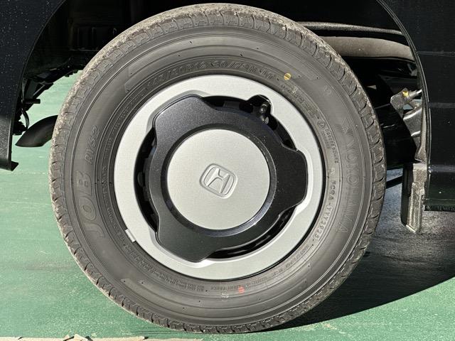 N-VAN ファン 2WD CVT ホンダセンシング フルLEDヘッドライト 運転席用&助手席用i-SRSエアバッグシステム 充電用USBジャック スマートキー アクセサリーソケット(DC12V) 届出済未使用車(17枚目)