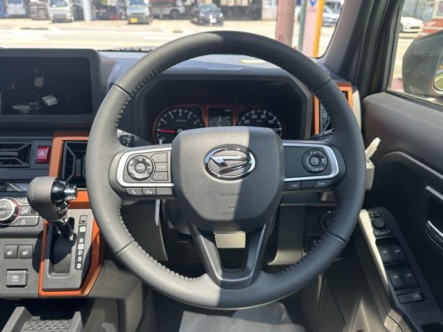 タフト Ｇ　スマートアシスト　ＬＥＤヘッドランプ　スカイフィールトップ　アダプティブクルーズコントロール　電動パーキングブレーキ　オートブレーキホールド　本革巻ステアリング　シートヒーター　届出済未使用車（9枚目）