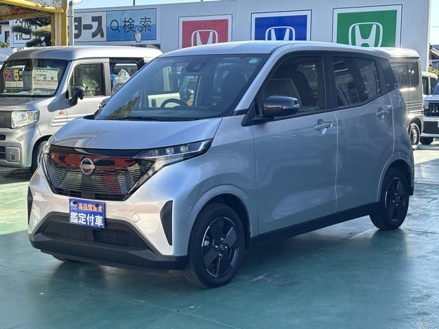 サクラ X ナビゲーション バックカメラ スマートキー LEDヘッドライト フルオートエアコン 電気式パーキングブレーキ 電動格納ドアミラー 前後パワーウィンドー 衝突被害軽減ブレーキ オートライト(4枚目)