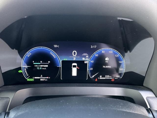 アルファードハイブリッド Ｚ　走行距離８，６５８ｋｍ　セーフティセンス　ユニバーサルステップ　左右独立ムーンルーフ　ディスプレイオーディオ　パノラミックビュー　シートヒーター＆ベンチレーション　ステアリングヒーター　おくだけ充電（44枚目）