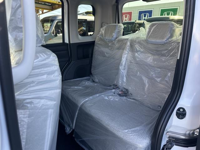 ルークス Ｘ　快適パック　エマージェンシーブレーキ　アラウンドビューモニター　ＬＥＤヘッドランプ　パワースライドドア　リヤシーリングファン　ロールサンシェード　パーソナルテーブル　ＵＳＢ電源ポート　届出済未使用車（8枚目）