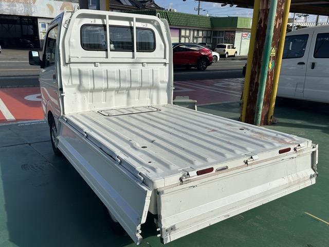 �C�����Ԉ�؂���܂���I����ǂ��납�A���Ђ̎d���݌ɂɂ��܂��ẮA�t�F���_�[�A�{���l�b�g�A�h�A�p�l�����̌������A�C�����̂���ԗ��͊�{�I�Ɏd������s���܂���̂ō��i���Ȏԗ��̂ݍ݌ɂő����Ă��܂��I