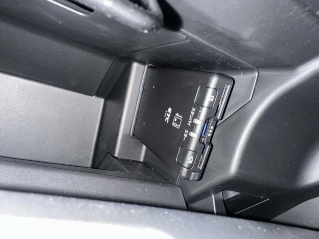 Ｓ６６０ モデューロＸ　６ＭＴ　シティーブレーキアクティブシステム　センターディスプレー　チタン製シフト　アルカンターラ×本革巻ステアリング　スポーツレザーシート　シートヒーター　ＭｏｄｕｌｏＸ専用インテリア＆エクステリア（26枚目）