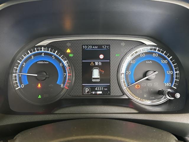 ｅＫクロス Ｇ　社外オーディオ　スマートキー　ＬＥＤヘッドライト　フルオートエアコン　シートヒーター　ＵＳＢ充電ソケット　革巻きハンドル　ベンチシート　アイドリングストップ　フォグランプ　オートライト（21枚目）