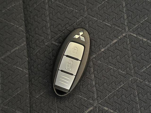 ｅＫクロス Ｇ　社外オーディオ　スマートキー　ＬＥＤヘッドライト　フルオートエアコン　シートヒーター　ＵＳＢ充電ソケット　革巻きハンドル　ベンチシート　アイドリングストップ　フォグランプ　オートライト（22枚目）