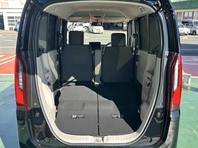 Ｎ－ＢＯＸ ベースグレード　走行距離１０９ｋｍ　ホンダセンシング　ＬＥＤヘッドライト　パワースライドドア　電子制御パーキングブレーキ　オートブレーキホールド機能　運転席・助手席シートヒーター　ロールサンシェード　ディーラー試乗車（14枚目）