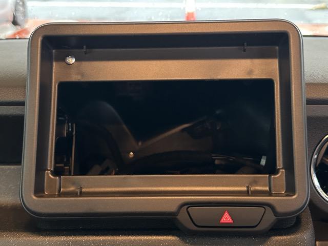 Ｎ－ＢＯＸカスタム ターボ　ホンダセンシング　ダイレクトプロジェクション式フルＬＥＤヘッドライト　両側パワースライドドア　電子制御パーキングブレーキ　オートブレーキホールド機能　運転席＆助手席シートヒーター　届出済未使用車（21枚目）