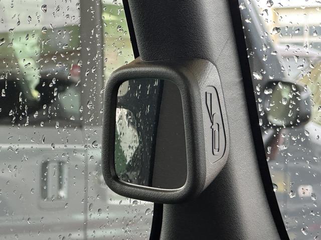 Ｎ－ＢＯＸカスタム ターボ　ホンダセンシング　ダイレクトプロジェクション式フルＬＥＤヘッドライト　両側パワースライドドア　電子制御パーキングブレーキ　オートブレーキホールド機能　運転席＆助手席シートヒーター　届出済未使用車（28枚目）