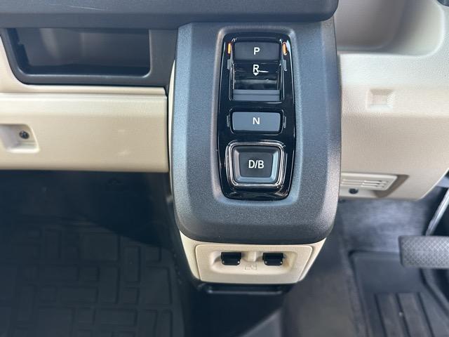 Ｎ－ＶＡＮ ｅ： ｅ：　ファン　純正ディスプレイオーディオ　バックカメラ　スマートキー　ＬＥＤヘッドライト　両側スライドドア　フルオートエアコン　シートヒーター　ＵＳＢ充電ソケット　オートクルーズコントロール　オートライト（18枚目）